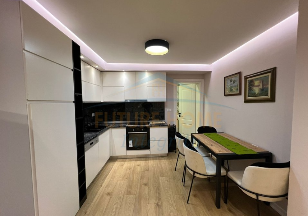 Affitto, Appartamento 2+1, Oxhaku, Tirana.