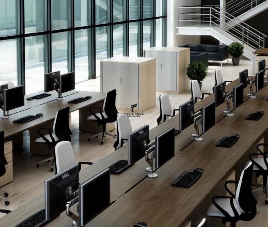 ZYRE ME QERA 170 M2 ISH BLLOK 2.500 EURO