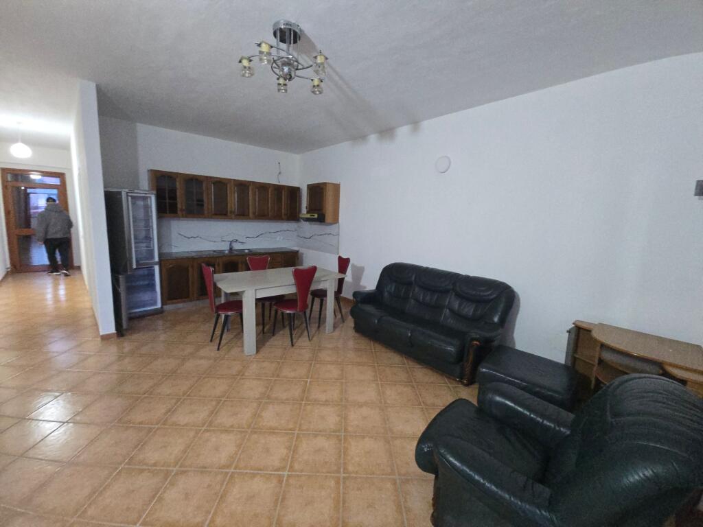 FOR RENT APARTMENT 3+1 NEAR THE MACARONI FACTORY DURRES