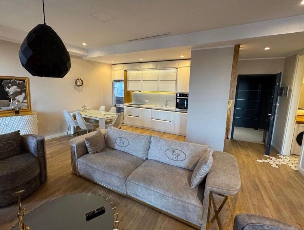 📌 Luxury 1+1 apartment for rent – Park Gate