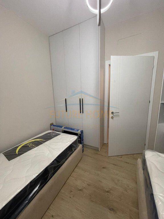 Qera, Apartament 2+1+2+2 Poste Parkimi, Qender