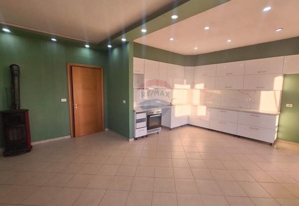 Apartament 2+1+2 ne shitje tek Fresku (530411001-1250)