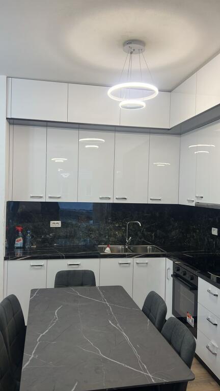 For rent 3+1+2 Univers City 50,000 leke