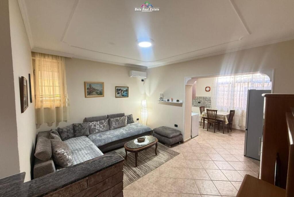 Apartament Me Qera 1+1 Tek Pazari i Ri (ID B211400) Tirane