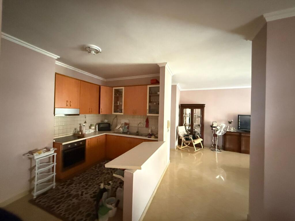 2+1 apartment for sale, Riza Cerova Street