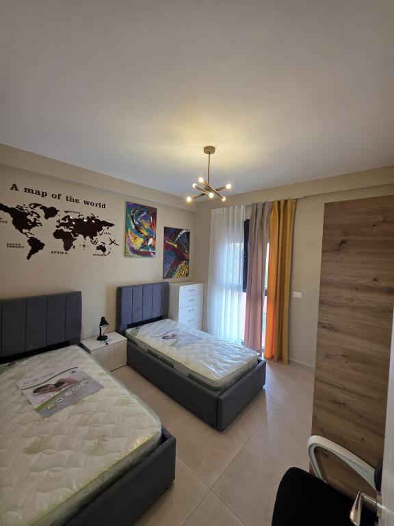 Apartament me qera 2+1 Kopshti Botanik