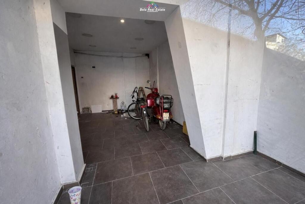 Shop For Rent on Kavaja Street (ID BD21785) Tirana