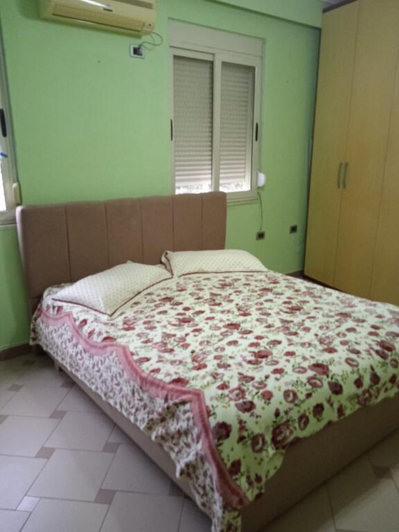 !!Jepet Apartament 1+1 me Qira – Rruga e Durrësit!!