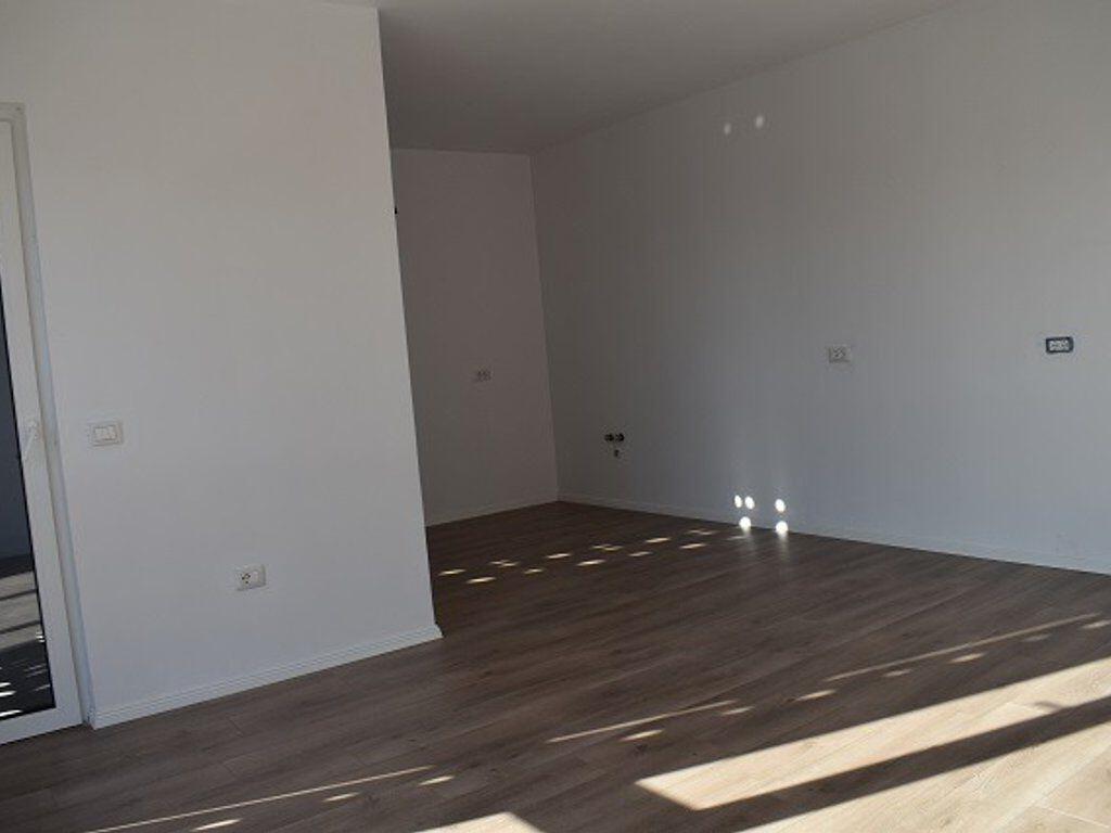 Apartament 1+1 për Shitje – Rruga 5 Maji, pjese e kompleksit Emerald ne Tiranë! 180,000 €