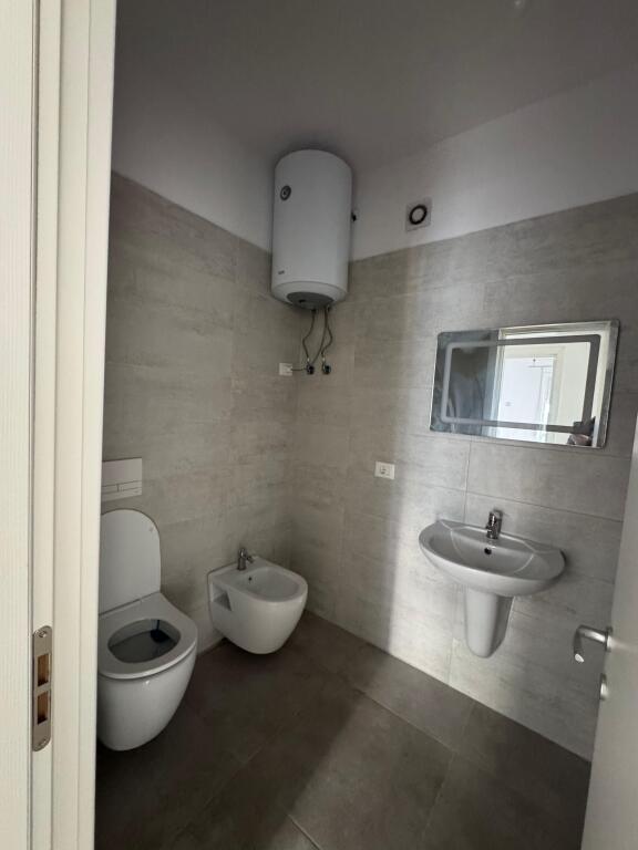 Apartament 2+1 me qira