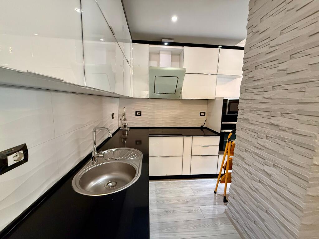 📣 SUPER RENT Apartment 1+1 With Balcony 📍 Near the Municipality Underpass 🛣️ "Shkelqim Fusha" Street ✨