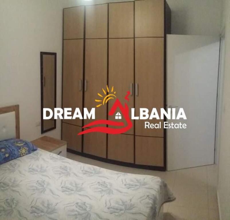 Appartamento 1+1 in affitto vicino all'Ingegneria delle Costruzioni, Tirana (ID 42111508)