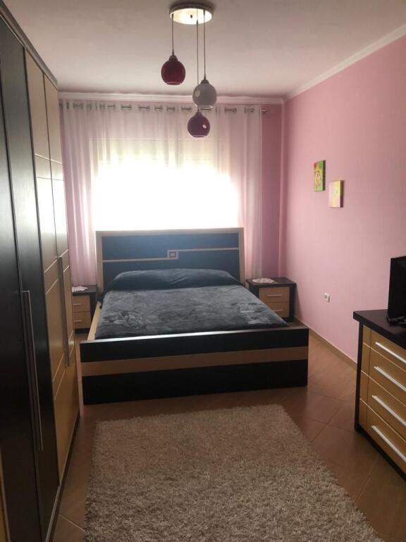 Apartament 2+1+2 per Shitje ne Astir