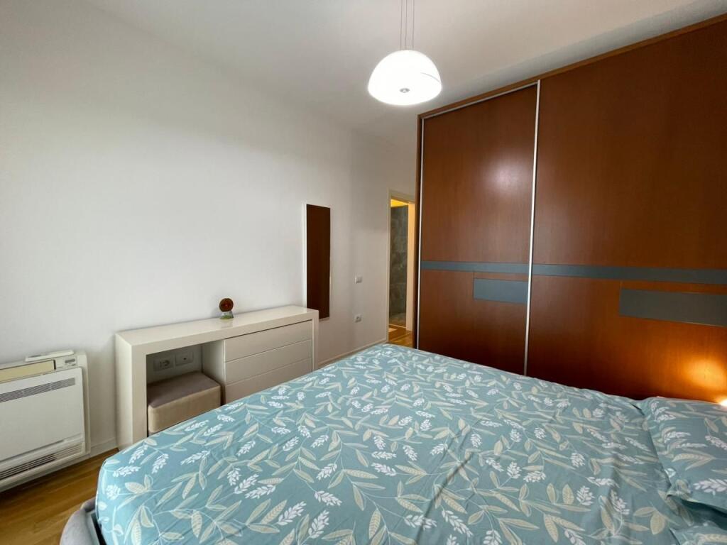 2+1 apartment for rent near the Botanical Garden.