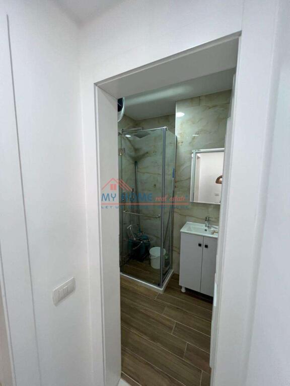 Apartament 2+1 me qera Sheshi Willson Tirane