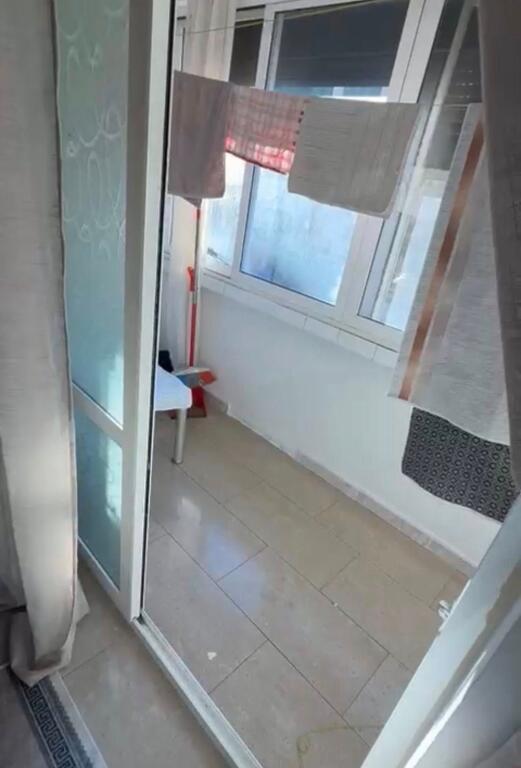 FOR RENT  • 2+1 with balcony 💰 Price: 35,000 leke net ✅ caffe Bros📍 Location: Lagja 6 Former Durres District