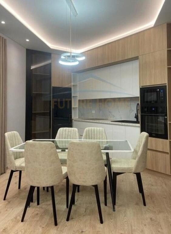 Qera, Apartament 2+1+2+2 Poste Parkimi, Qender!!
