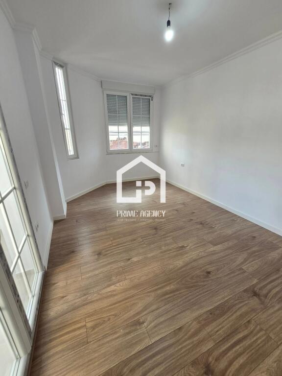 SHITET : Apartament 2+1/zona: RRUGA BOGDANET