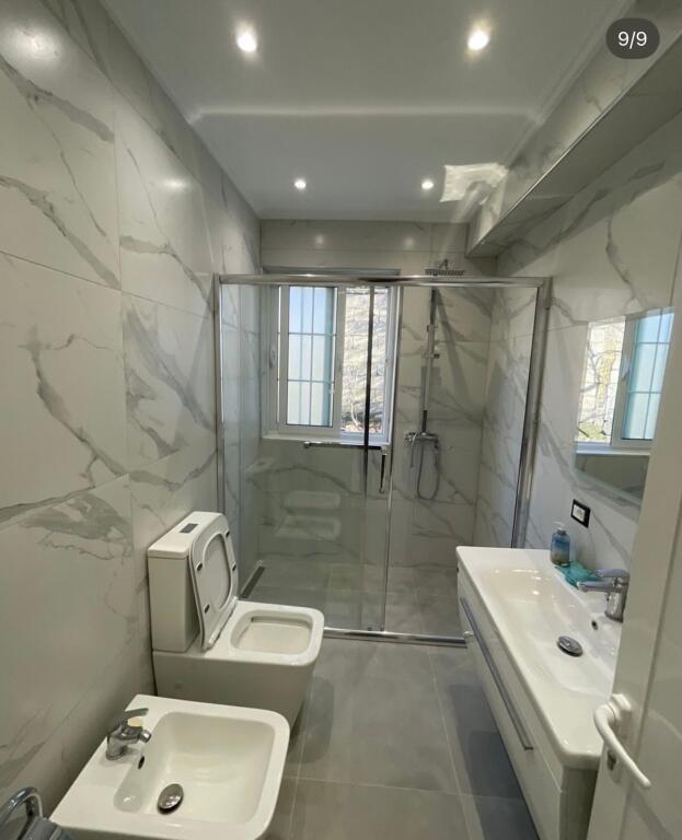 Shtepi private me qera rruga Idriz Dollaku Ali Dem