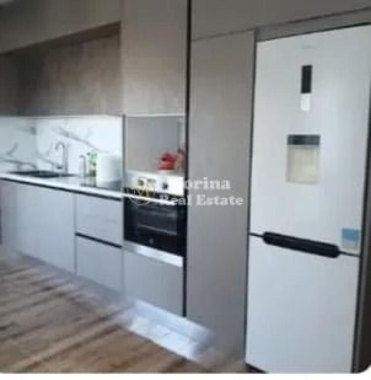 Qera | Apartament 1 + 1 | 21 Dhjetori | 700 €/muaj