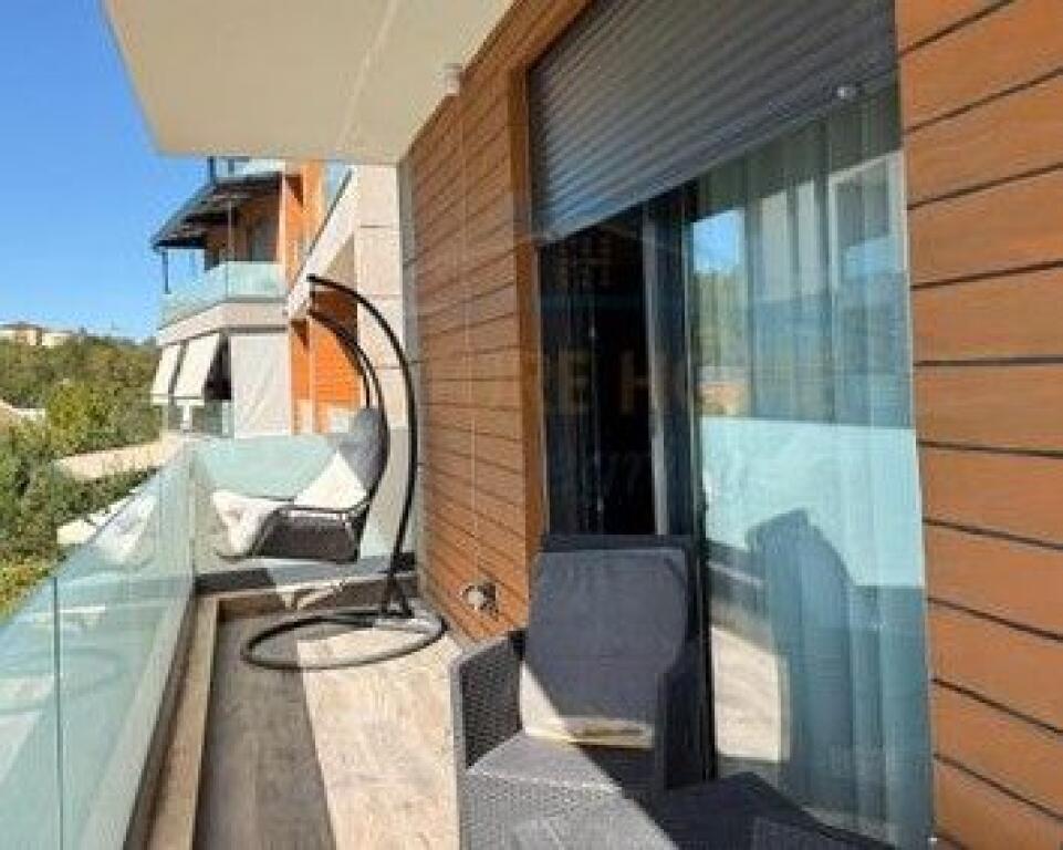 Shitet, Apartament 1+1, Rezidenca Sofia, Tiranë.