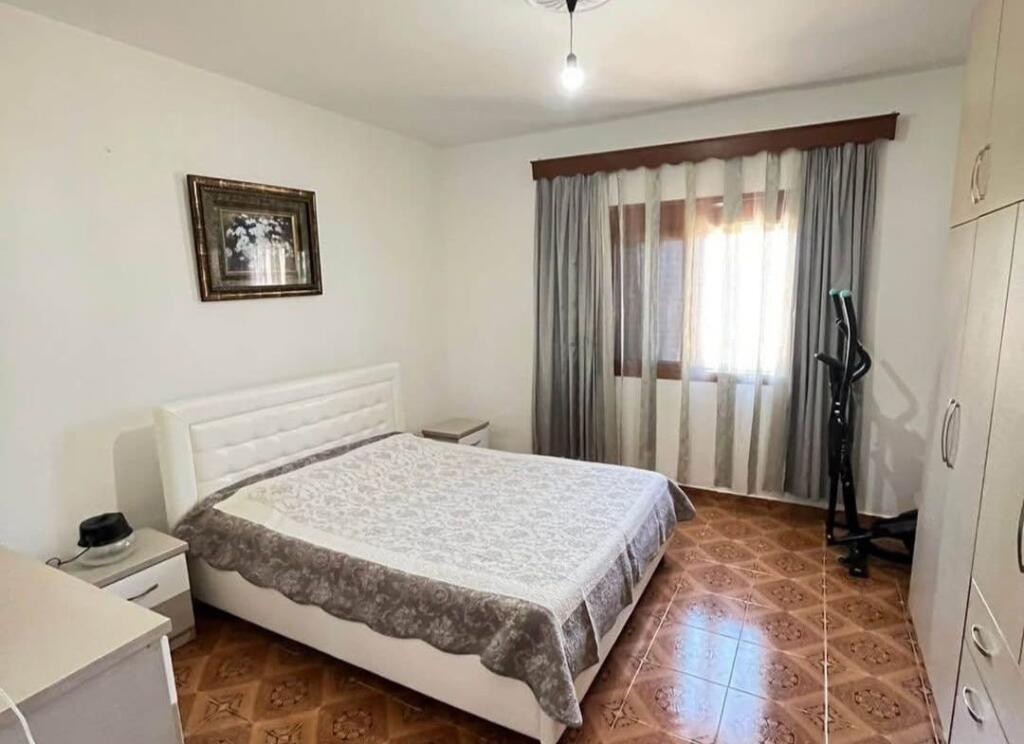 In Vlore, Private House For Sale With Sea View! 130,000€