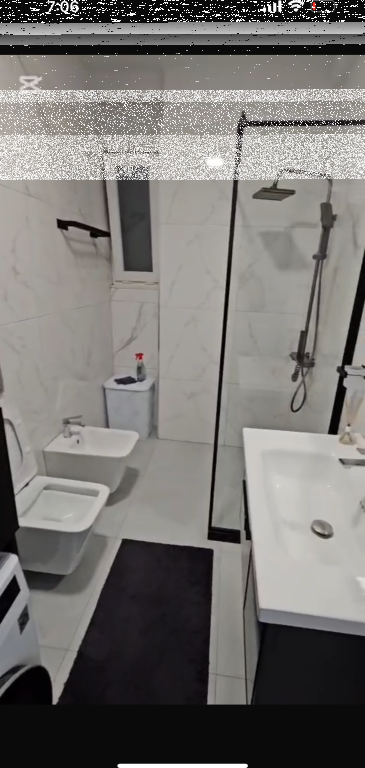 Apartament 2+1, Amerikan 3!