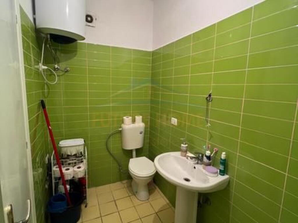 Shitet, Apartament 1+1, Kompleksi Fratari , Unaza e Re