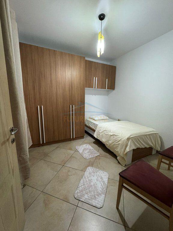 Affitto, Appartamento 3+1, Via Kavaja, Tirana.