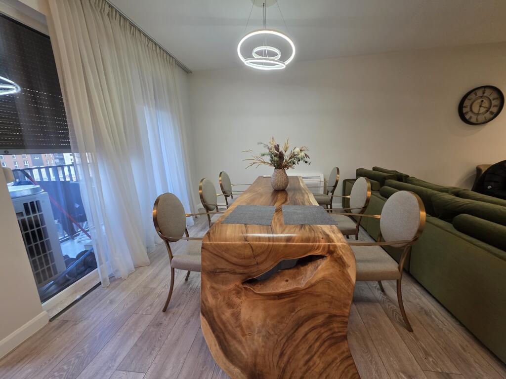 Bulevardi Ri Shitet Apartament 2+1+2+ Depo + Post Parkimi