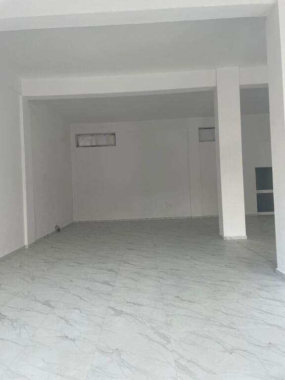 SHOP FOR RENT 120 M2 ALI DEMI 2,000 EURO