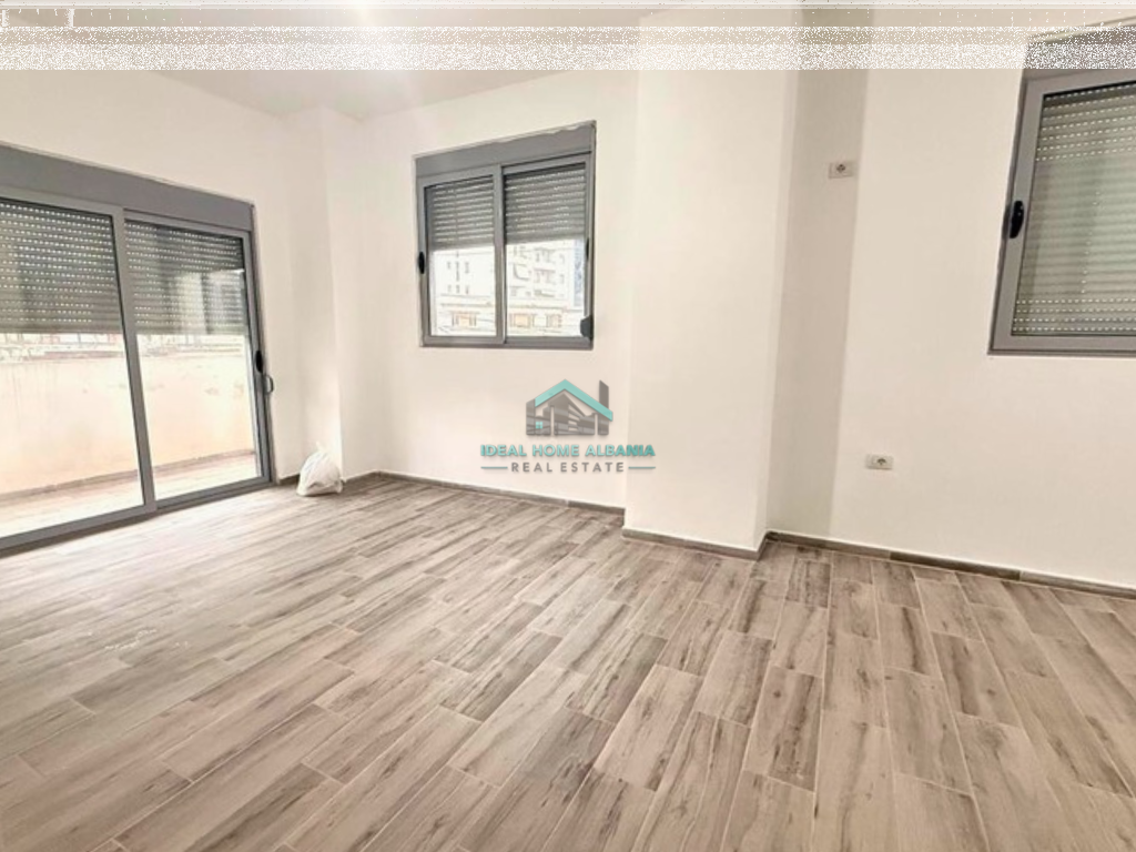 Apartament 1+1 me Qira – Pranë Zonës së Ambulancës, Vlore.