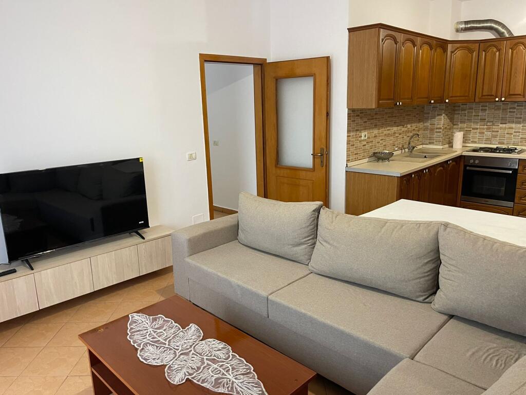 Apartament me qera 2+1 - 📍Laprake, prane shkolles Aleks Buda