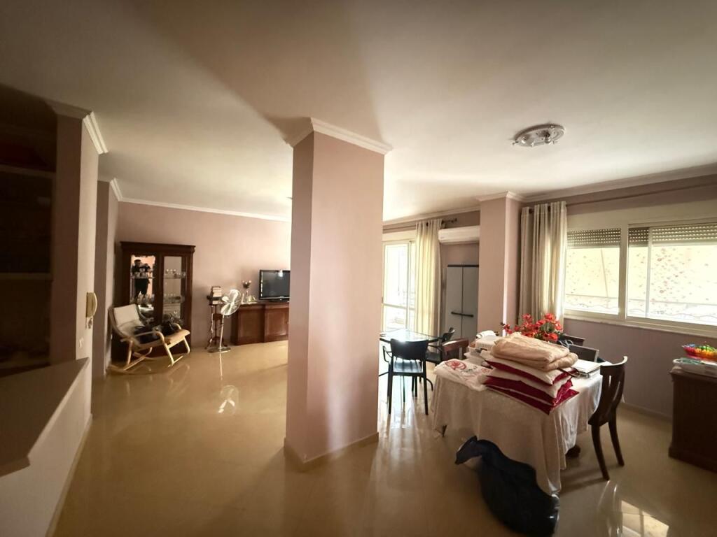 APARTMENT 2+1 FOR SALE, RIZA CEROVA STREET NEW MARKET!
