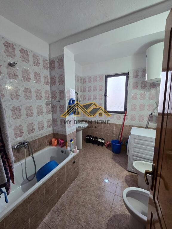 SHITET APARTAMENT AFER VILA KORAL!