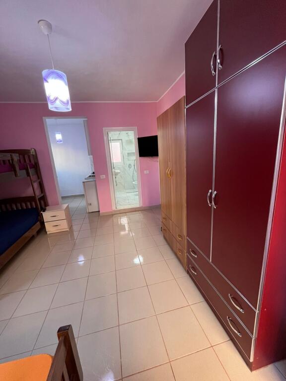 GARSIONERE 30000 LEKE.FAKULTETI EKONOMIK