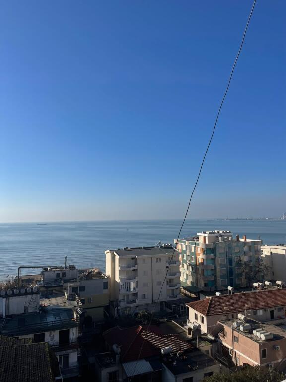 Apartament 2+1 për qira – Plazh, Durrës