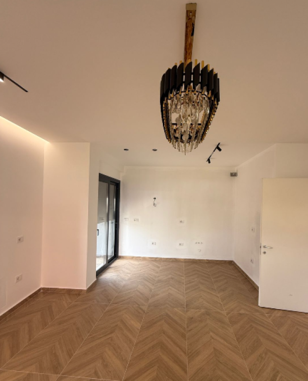 🏢 Business Premises for Rent – Oasis, Astir