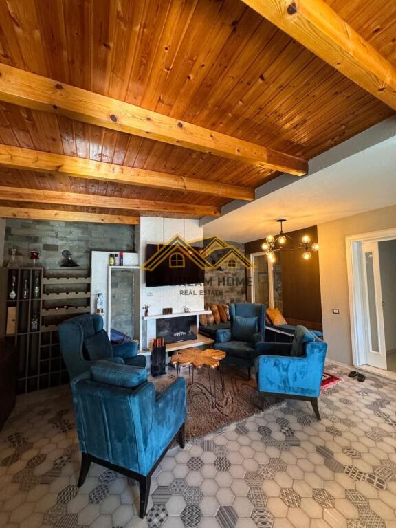 UNIQUE APARTMENT FOR SALE AT THE COURT DURRES