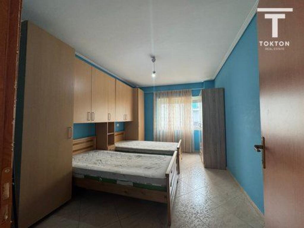 SHITET, APARTAMENT 2+1, RRUGA E KAVAJËS, TIRANË