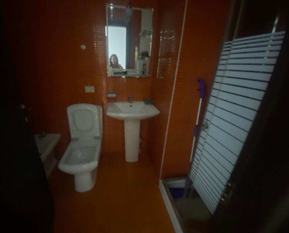 2+1,i mobiluar te atsh ja ministri e jashtme,cmimi 850 euro