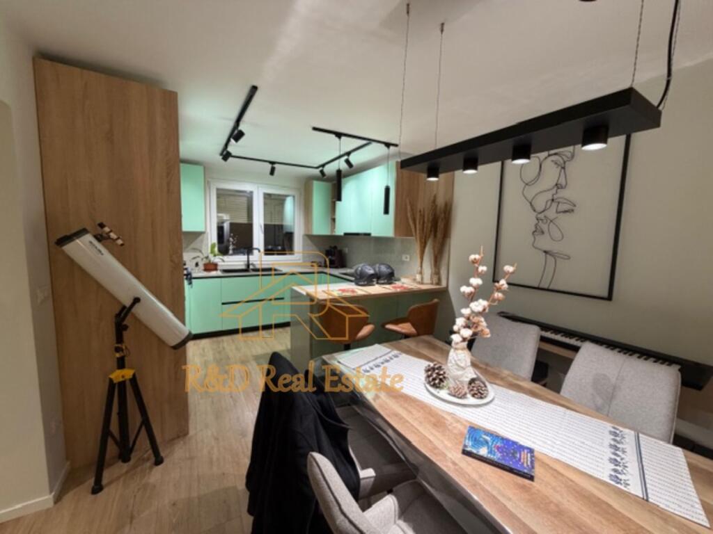 🏡 Jepet me qira apartament i rinovuar – Myslym Shyri