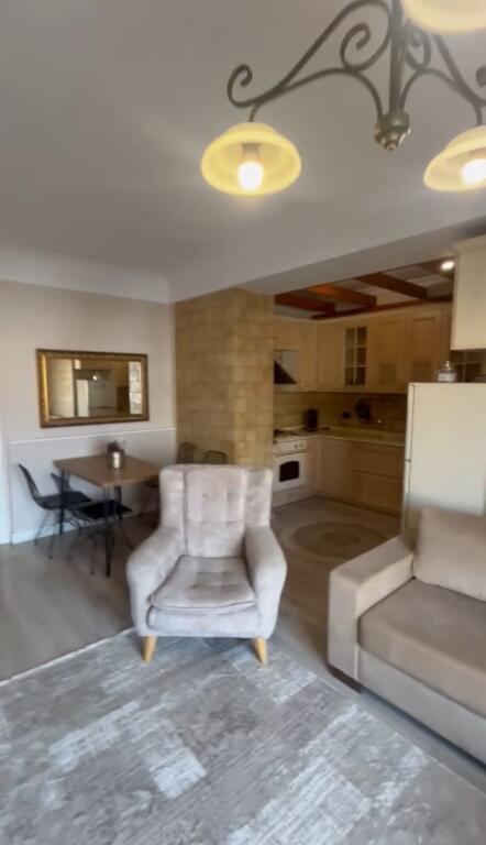 Shiten 2 Apartamente tek 9 katshet