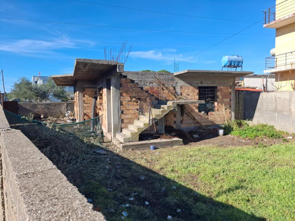 SHTËPI PRIVATE 2+1 PËR SHITJE – VLORË