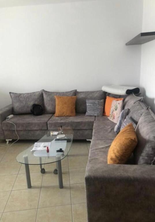 Apartament me qera 2+1 - 📍Laprake, prane Kupoles