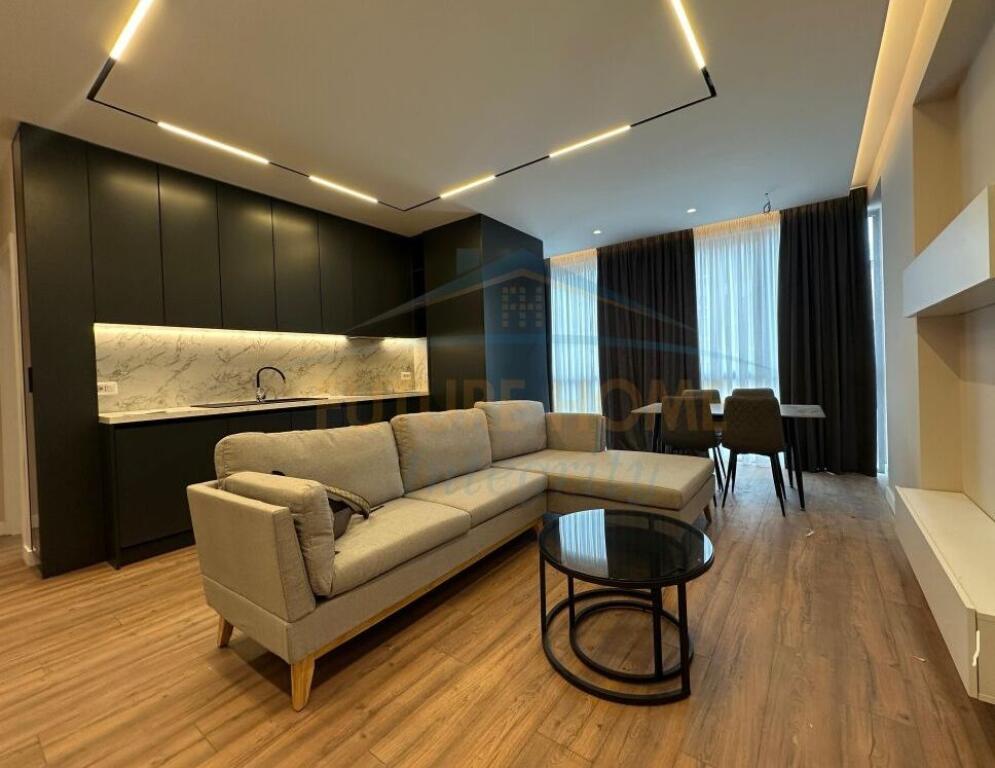 JEPET ME QERA APARTAMENT 3+1+POST PARKIMI TEK TREGU ELEKTRIK