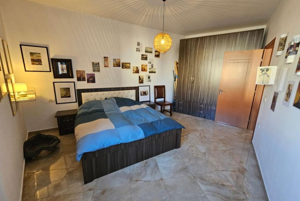 Allo Comune di Parigi Vendesi Appartamento 1+1 Con Posizione Perfetta!