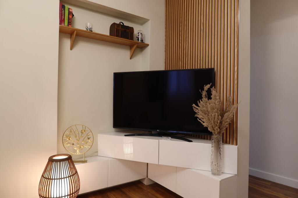 Jepet Me Qera Apartament 2+1+1 Ballkon