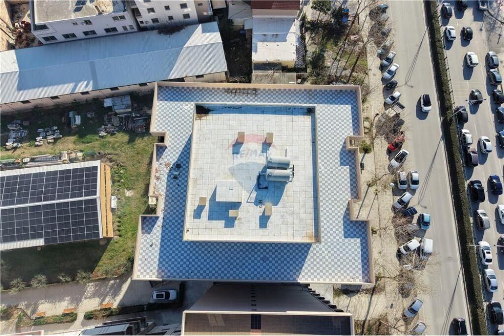 ✨ PENTHOUSE E NDARE NE 2 APARTAMENTE NË SHITJE – TRANSBALLKANIKE, PRANË PORCELANOSA, VLORË ✨