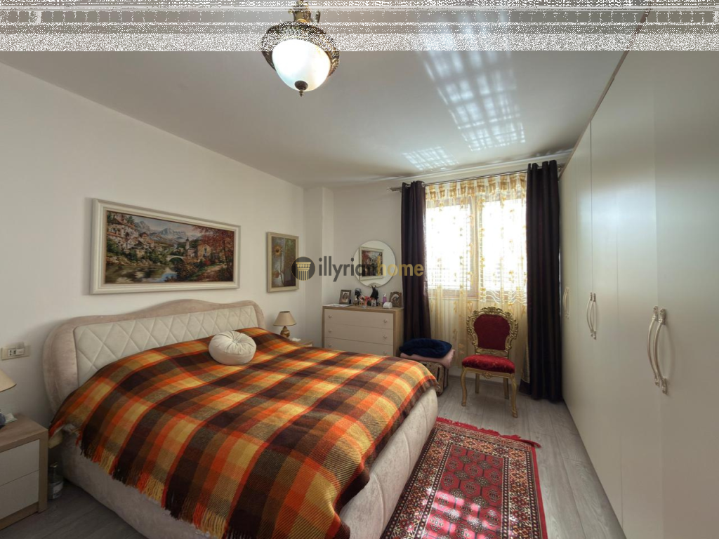 For sale, Apartment 2+1+2 Bathrooms and 2 Balconies, “Bulevardi Zogu i Parë”, Tirana.